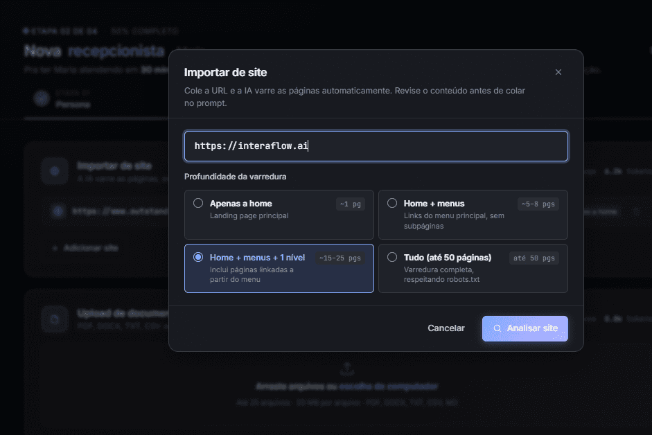 Modal 'Importar de site' do builder: campo de URL com 'https://interaflow.ai', e 4 opções de profundidade — apenas a home (1 pg), home + menus (5–8 pgs), home + menus + 1 nível (15–25 pgs, selecionado), e tudo até 50 páginas.